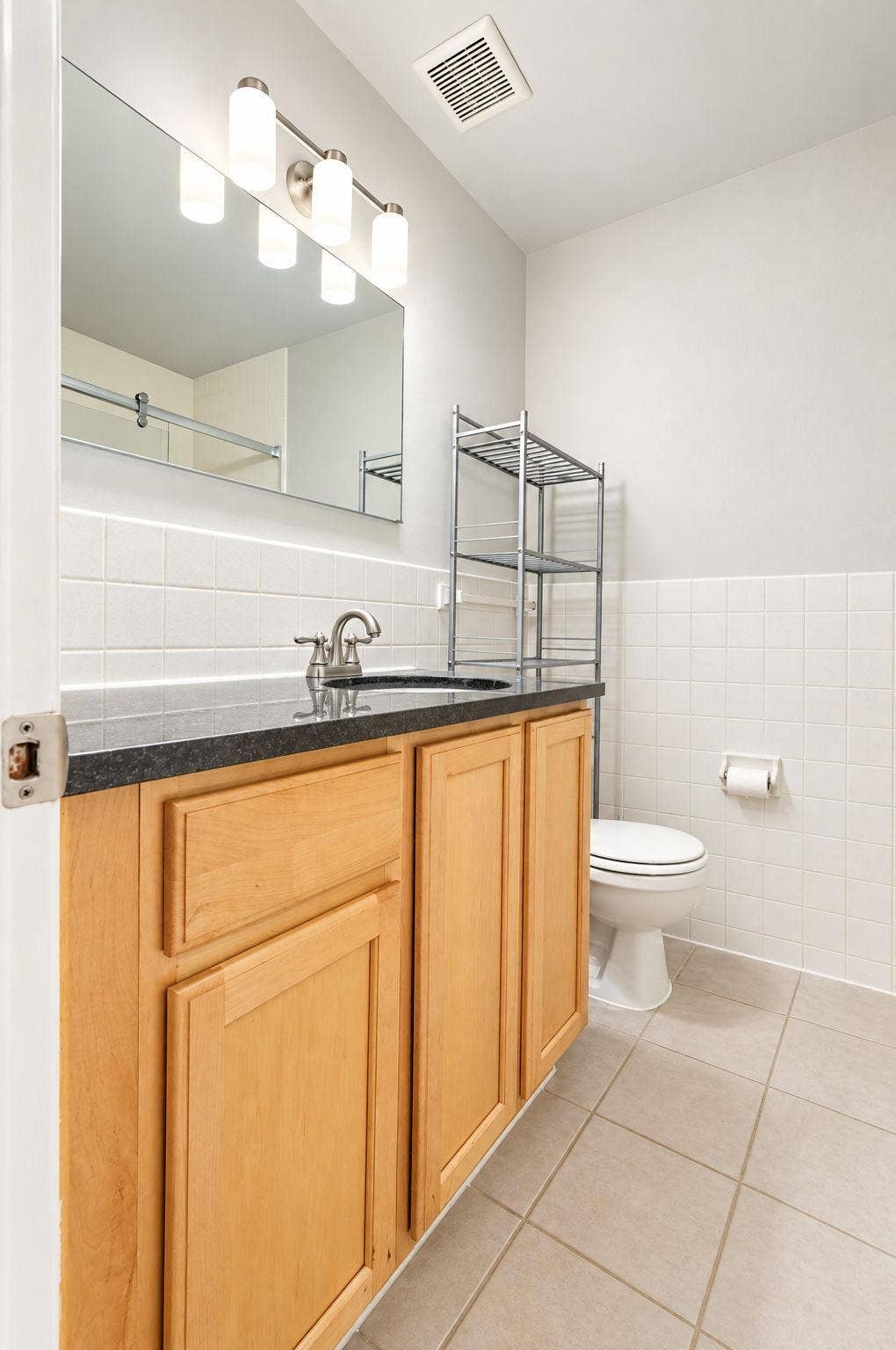 3215 Pillsbury Avenue S, #004, 48, Minneapolis, MN 55408 3215 Pillsbury Avenue S, #004, 48, Minneapolis, MN 55408