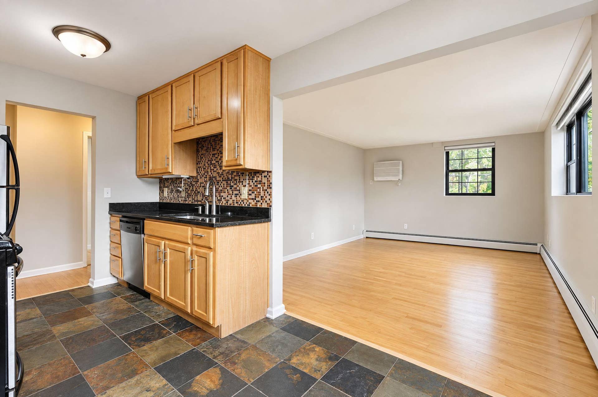 3215 Pillsbury Avenue S, #004, 48, Minneapolis, MN 55408 3215 Pillsbury Avenue S, #004, 48, Minneapolis, MN 55408