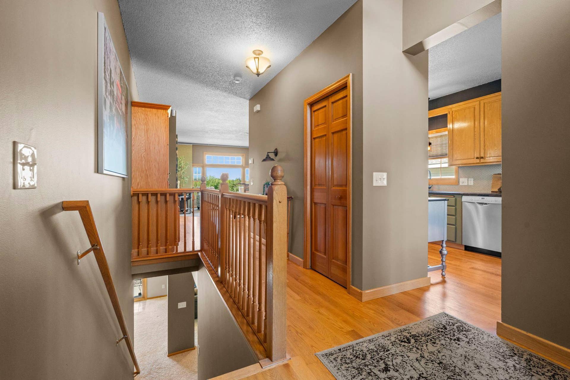 16345 Crystal Hills Circle, Lakeville, MN 55044