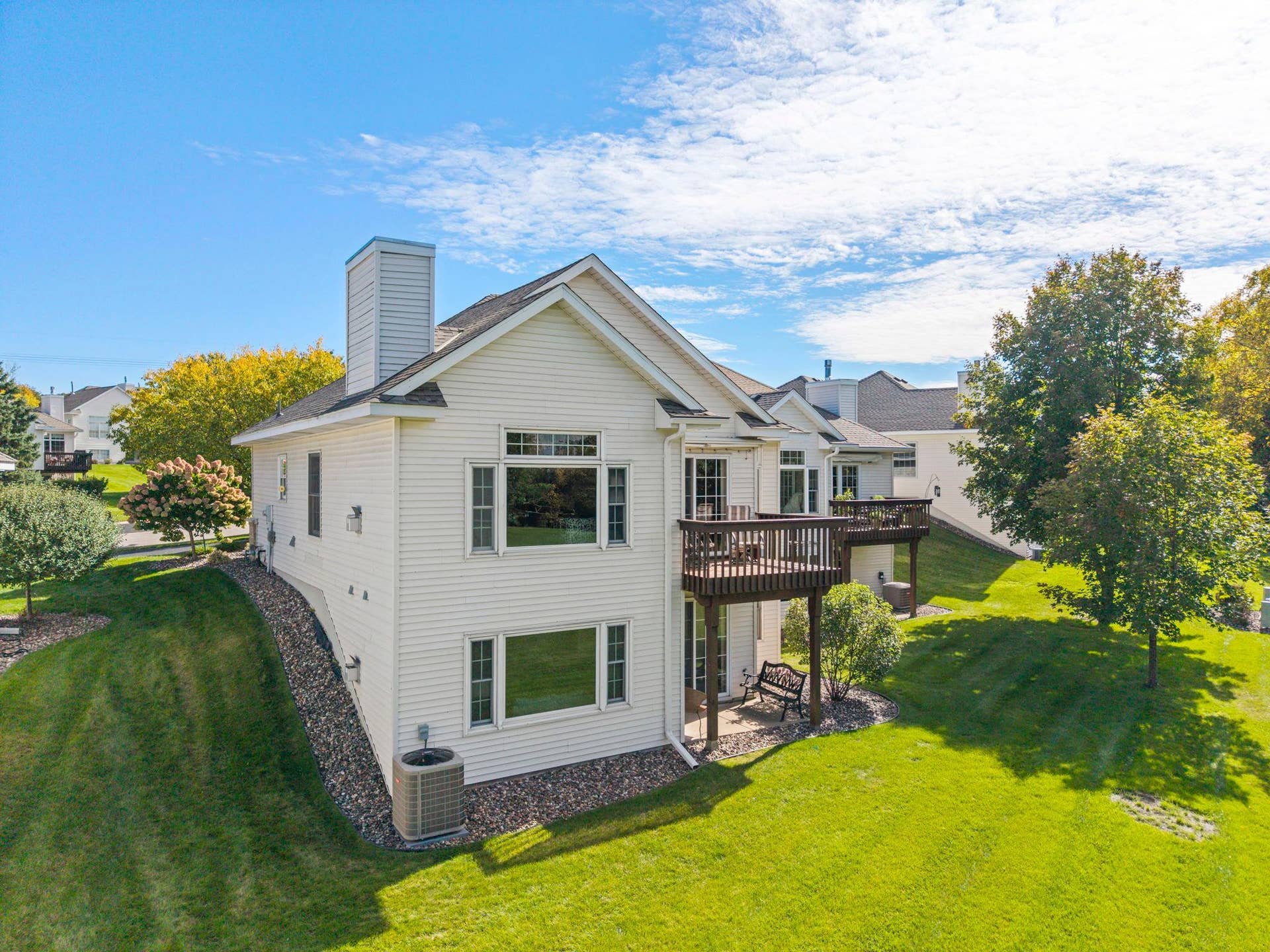 16345 Crystal Hills Circle, Lakeville, MN 55044