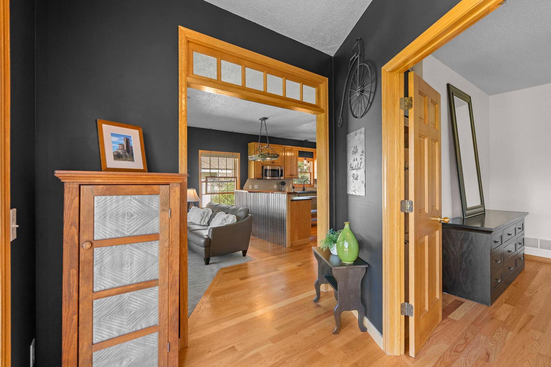 16345 Crystal Hills Circle, Lakeville, MN 55044