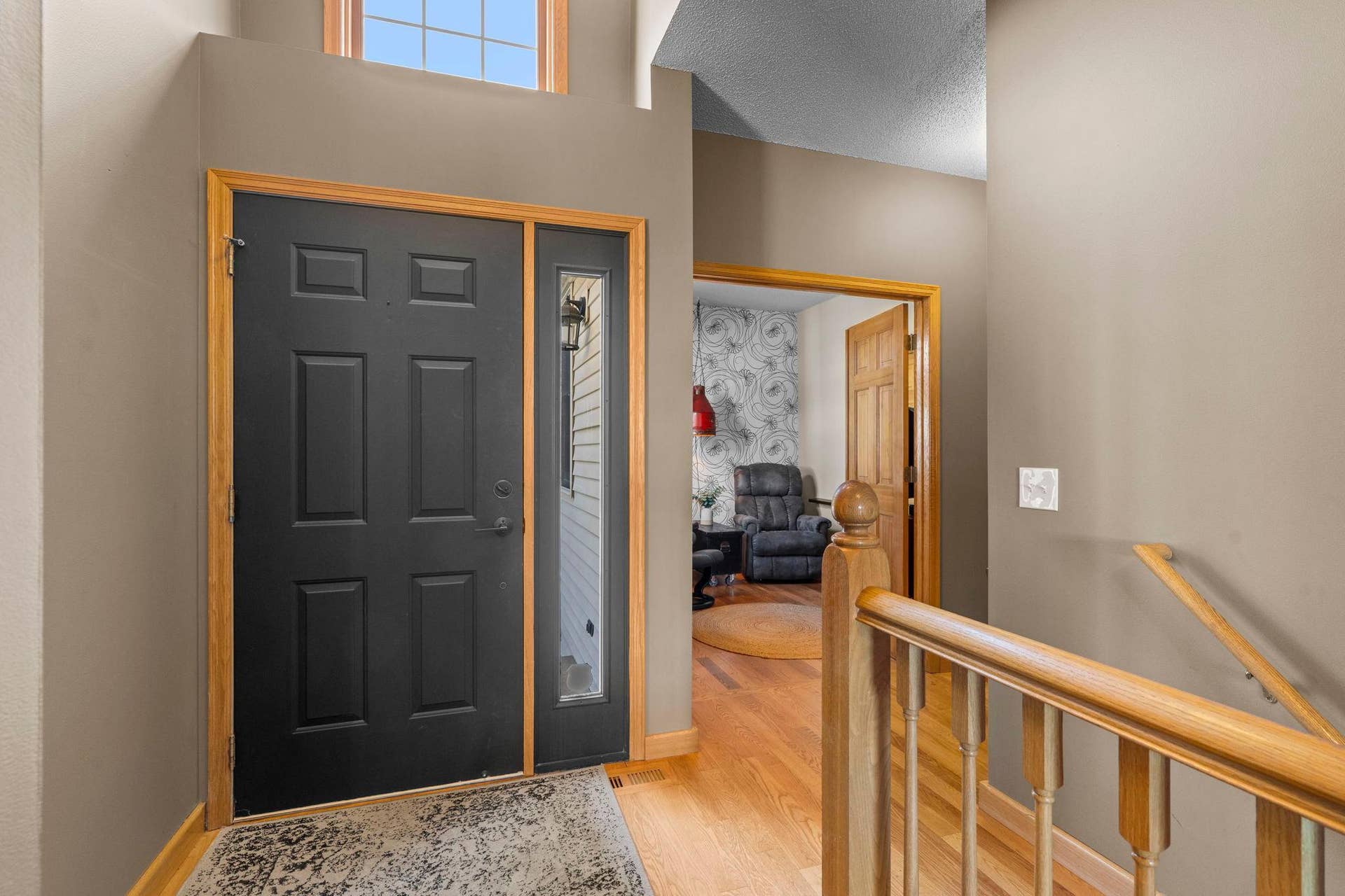 16345 Crystal Hills Circle, Lakeville, MN 55044