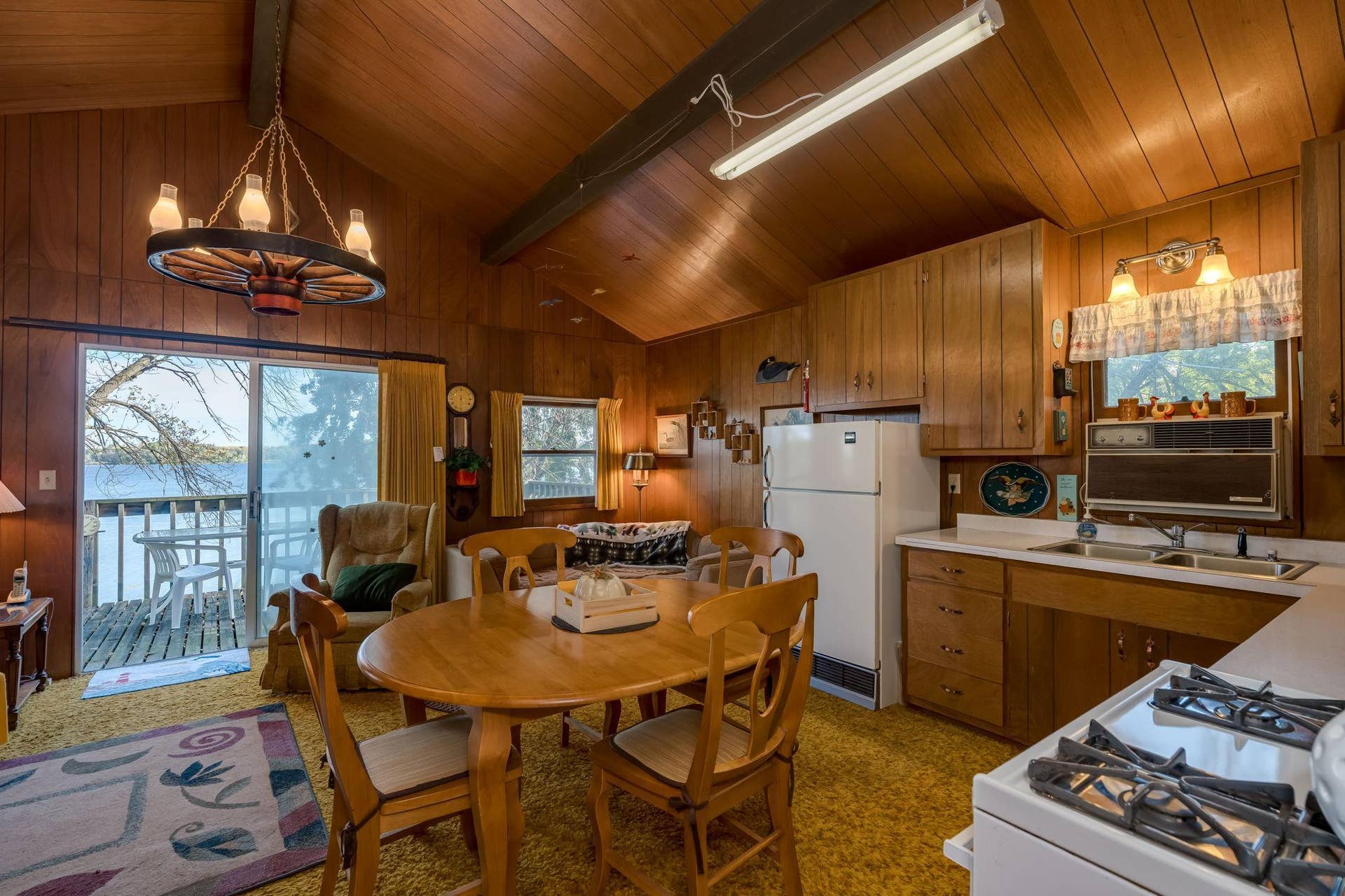 25076 Swedes Bay Lane, Elysian, MN 56028 15-web-or-mls-25076-swedes-bay-ln.jpg
