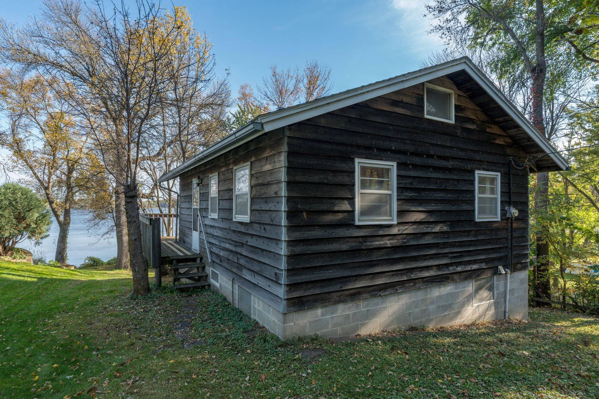 25076 Swedes Bay Lane, Elysian, MN 56028 3-web-or-mls-25076-swedes-bay-ln.jpg