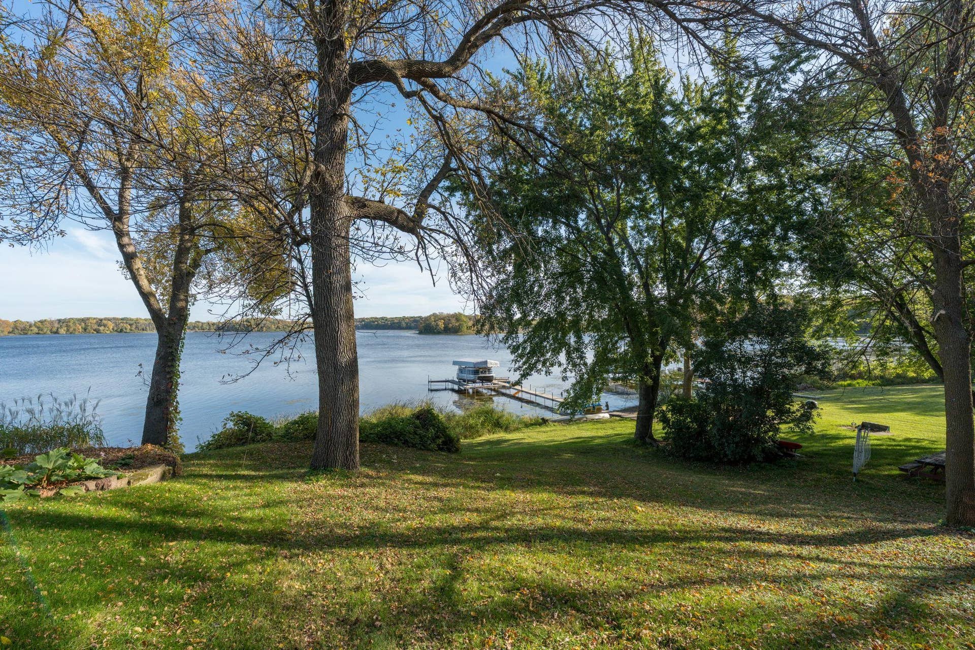 25076 Swedes Bay Lane, Elysian, MN 56028 32-web-or-mls-25076-swedes-bay-ln.jpg