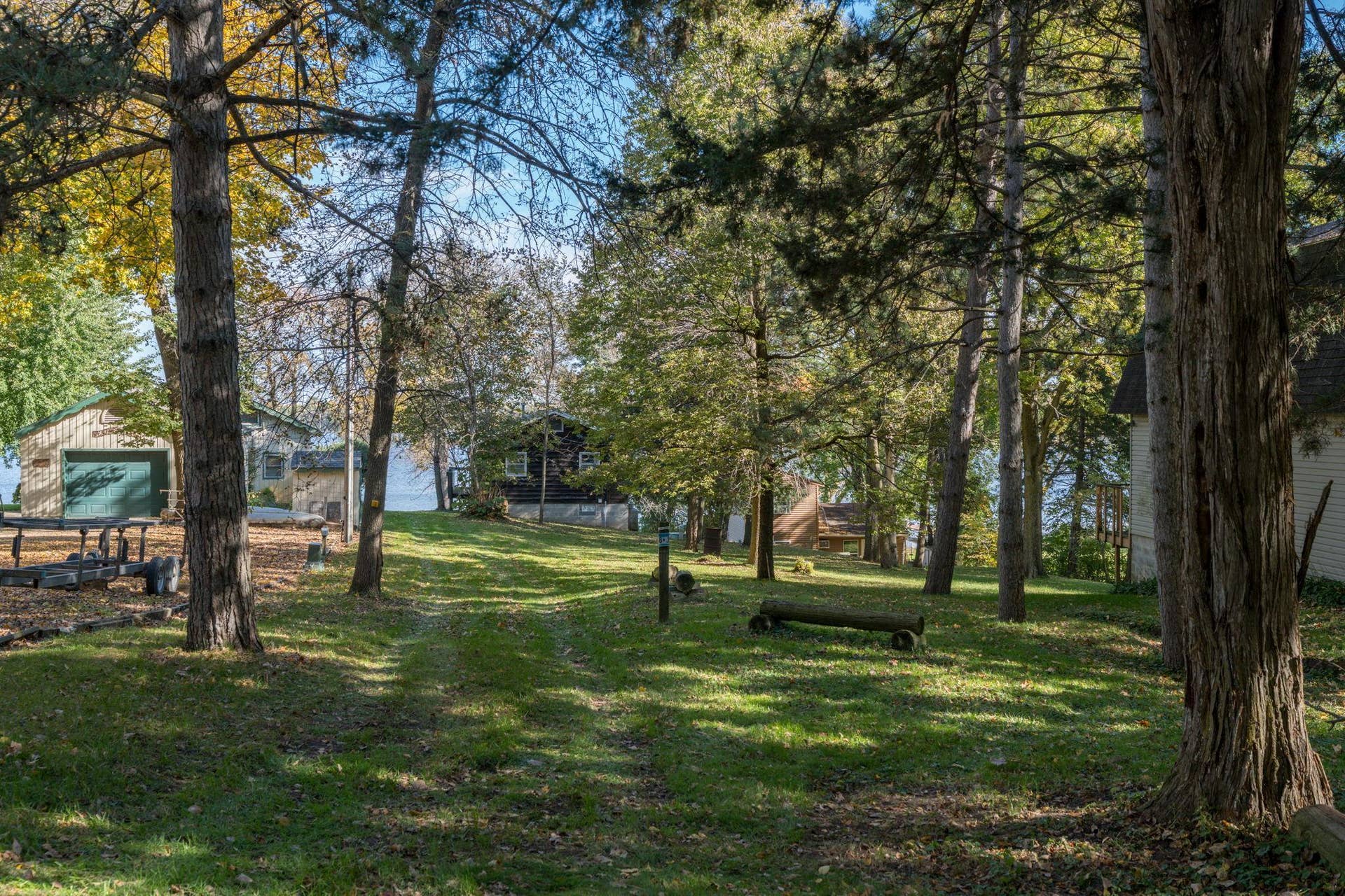 25076 Swedes Bay Lane, Elysian, MN 56028 2-web-or-mls-25076-swedes-bay-ln.jpg
