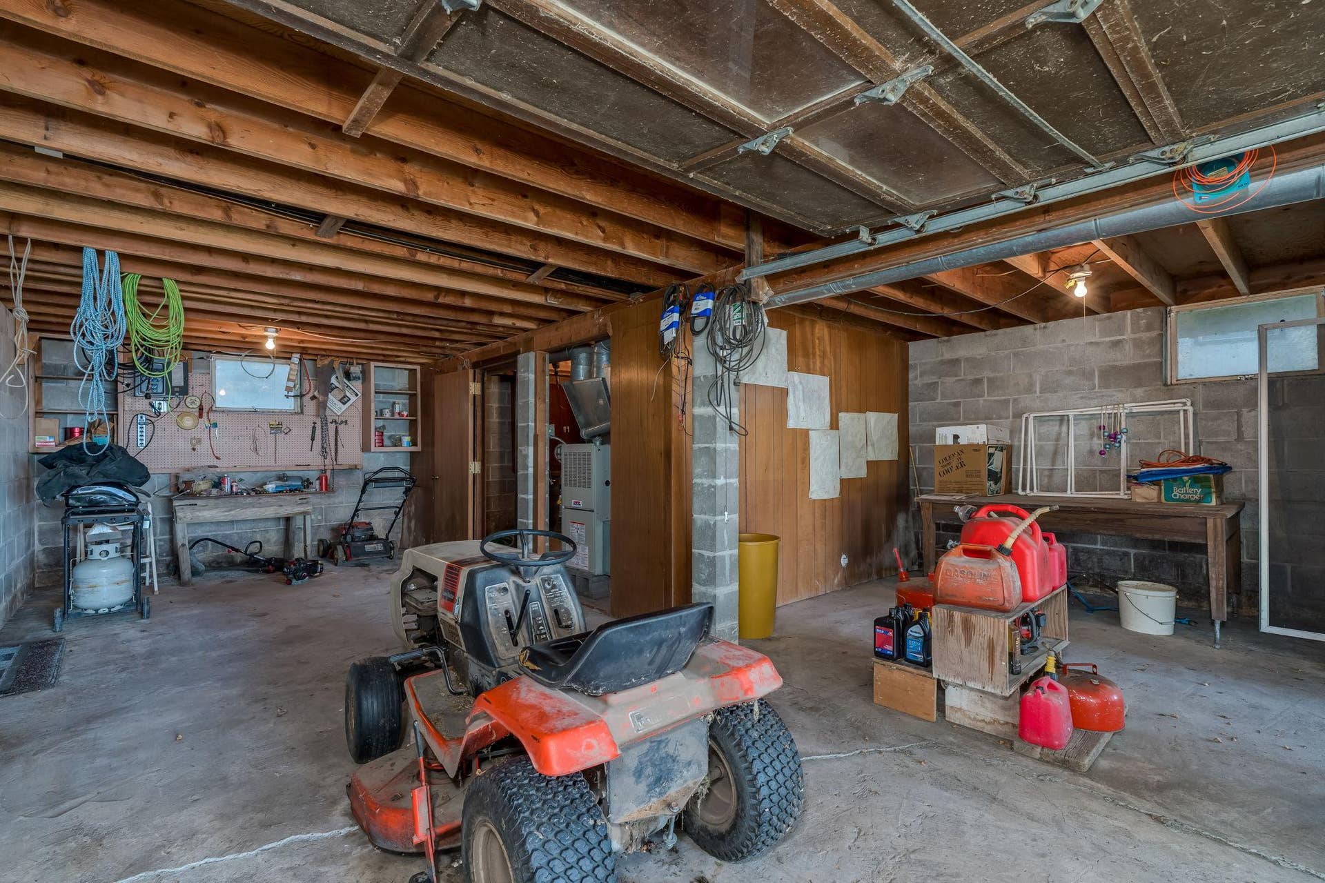25076 Swedes Bay Lane, Elysian, MN 56028 26-web-or-mls-25076-swedes-bay-ln.jpg