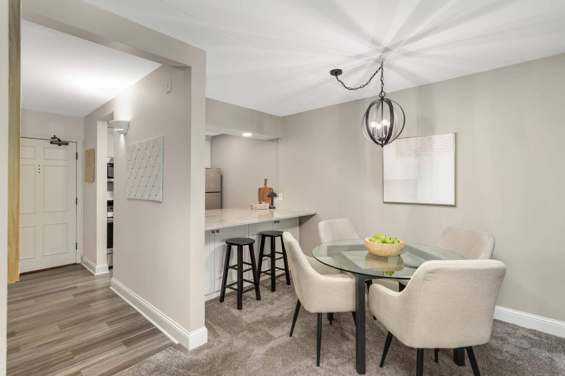 6710 Vernon Avenue S, #409, Edina, MN 55436 6710 Vernon Avenue S, #409, Edina, MN 55436