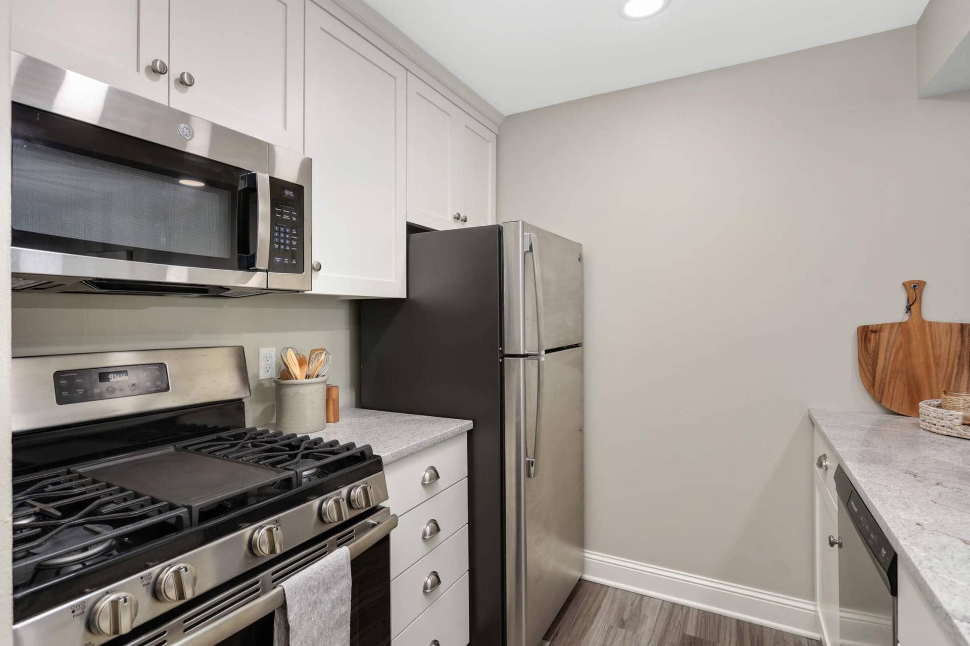 6710 Vernon Avenue S, #409, Edina, MN 55436 6710 Vernon Avenue S, #409, Edina, MN 55436