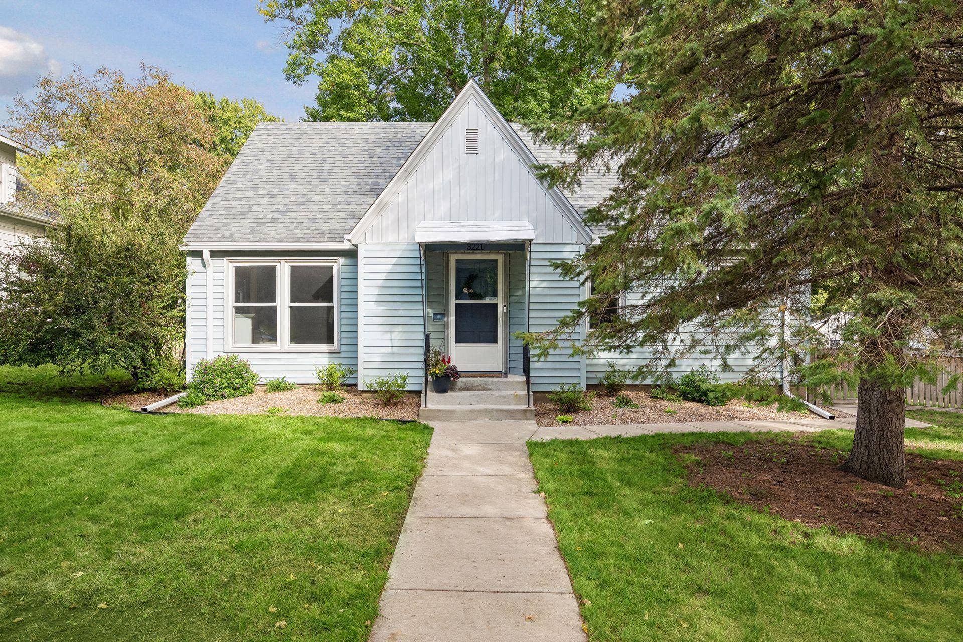 3221 Ulysses Street NE, 80, Minneapolis, MN 55418