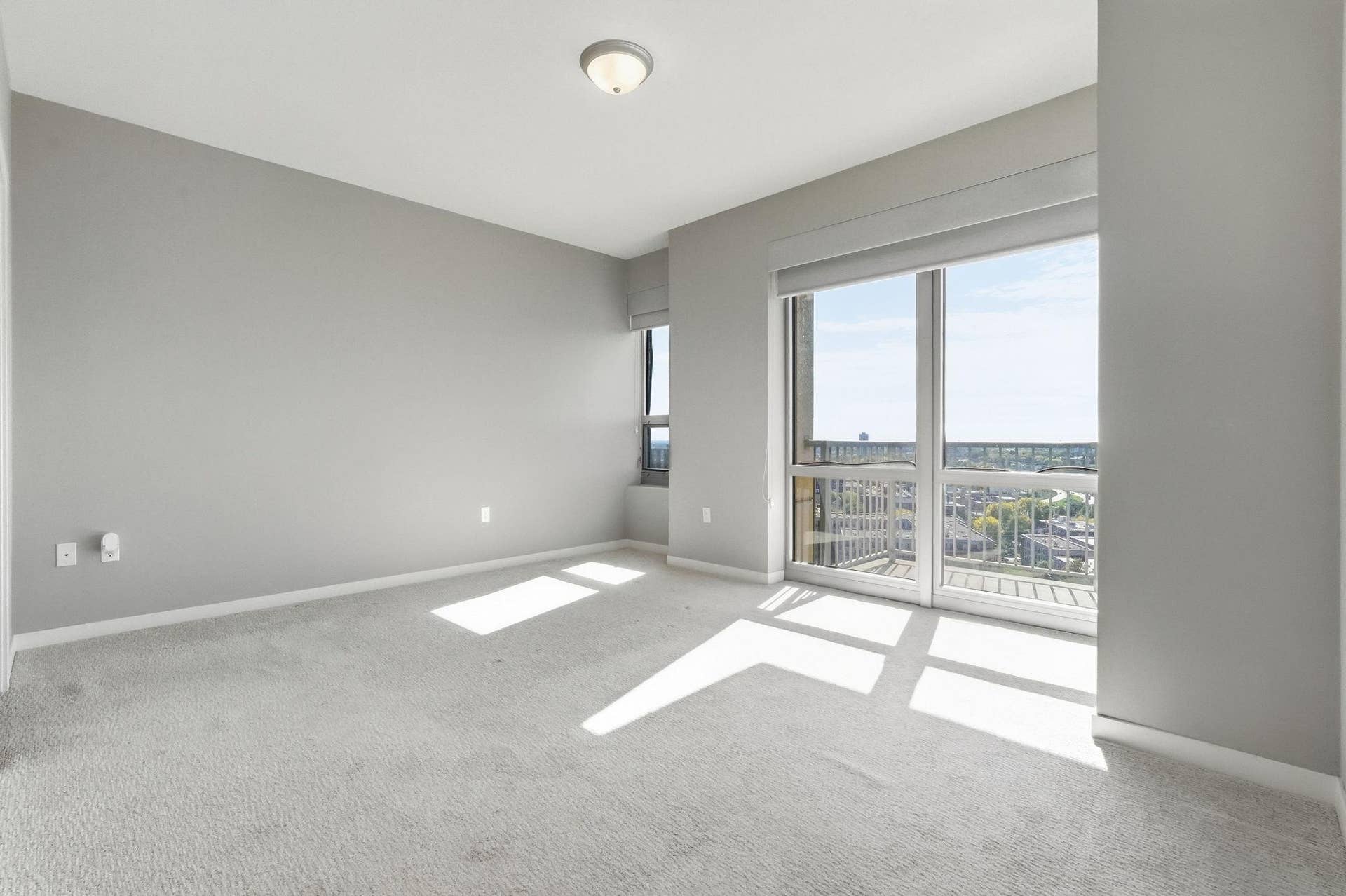 929 Portland Avenue, #1807, 24, Minneapolis, MN 55404 929 Portland Avenue, #1807, 24, Minneapolis, MN 55404
