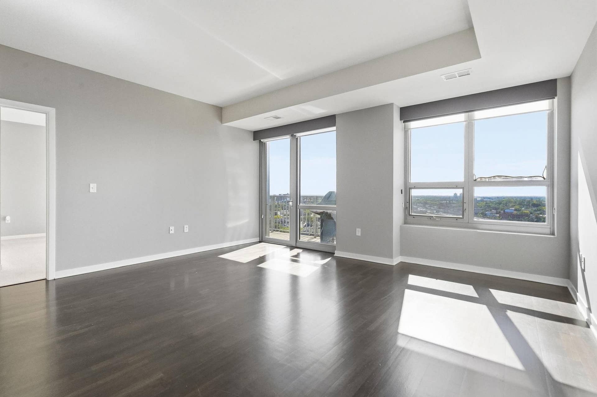 929 Portland Avenue, #1807, 24, Minneapolis, MN 55404 929 Portland Avenue, #1807, 24, Minneapolis, MN 55404