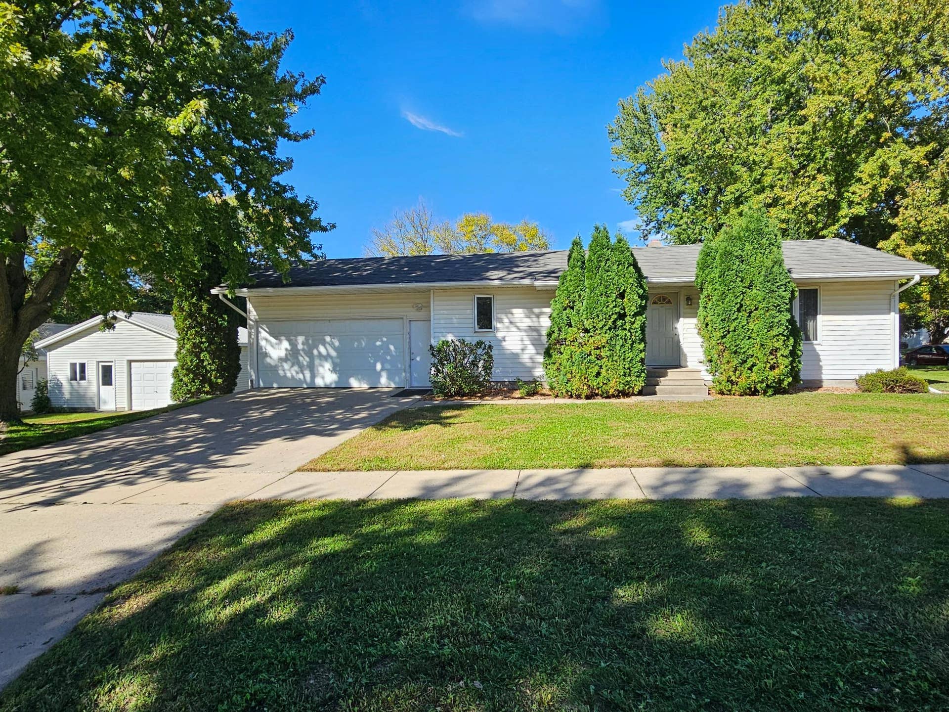 202 Rice Street NW, Sleepy Eye, MN 56085 20261001_150037.jpg
