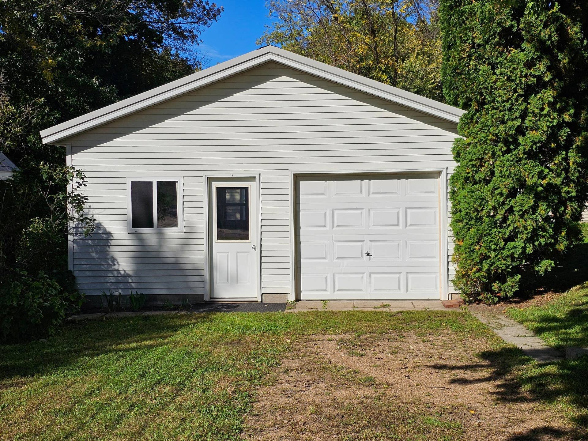 202 Rice Street NW, Sleepy Eye, MN 56085 20261001_150154.jpg