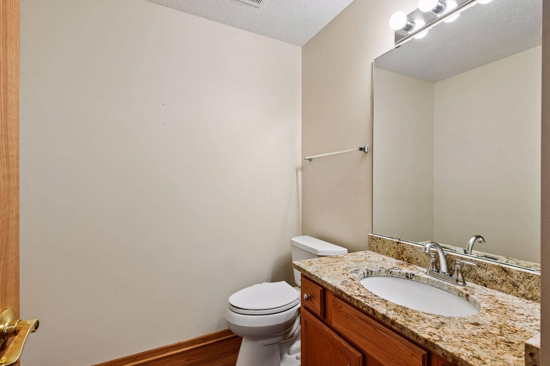 2796 87th Street E, Inver Grove Heights, MN 55076 2796 87th Street East - Spacecrafting - 0026.jpg