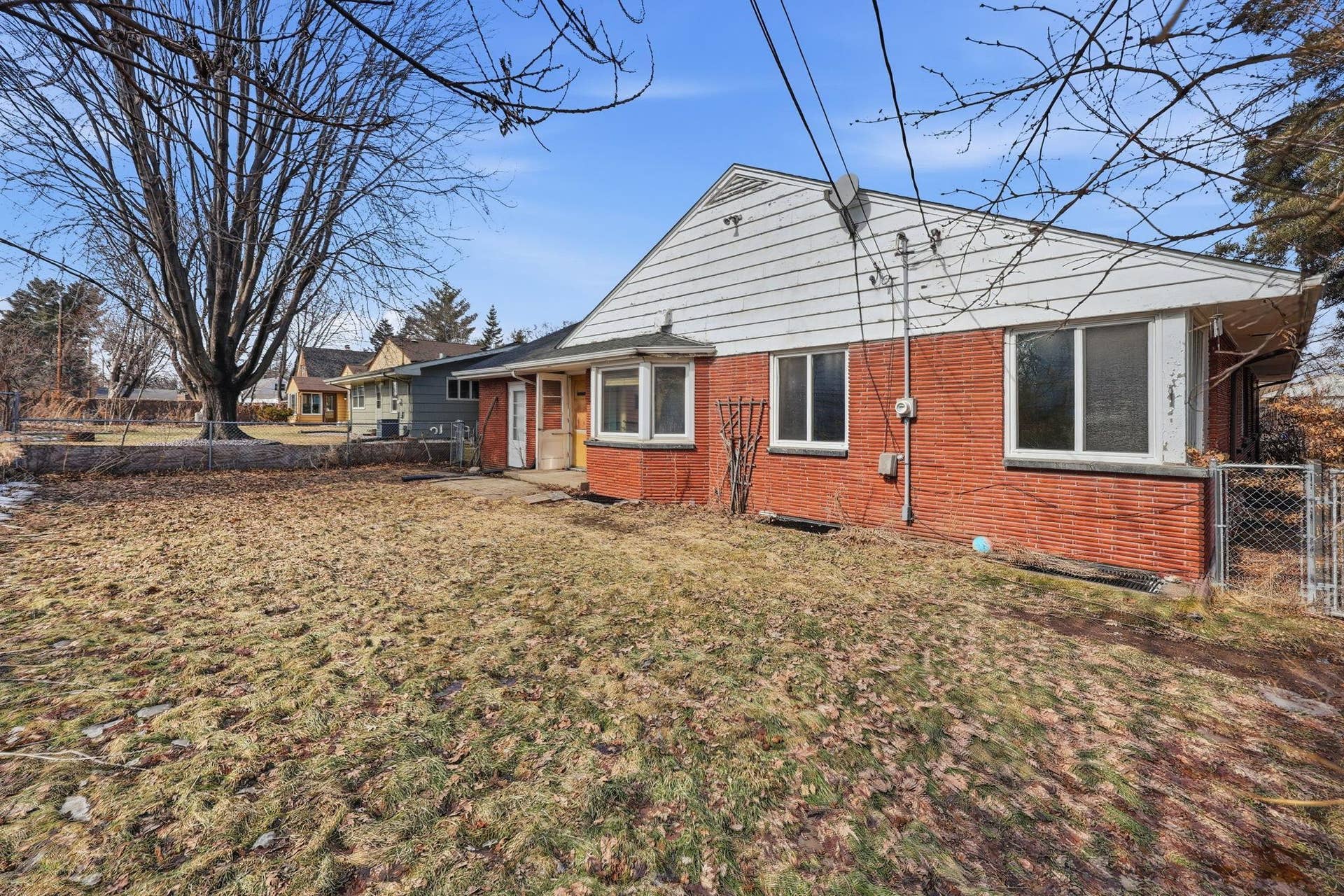 1030 Hyacinth Avenue E, 98, Saint Paul, MN 55106 46-web-or-mls-047_K84A6945.jpg