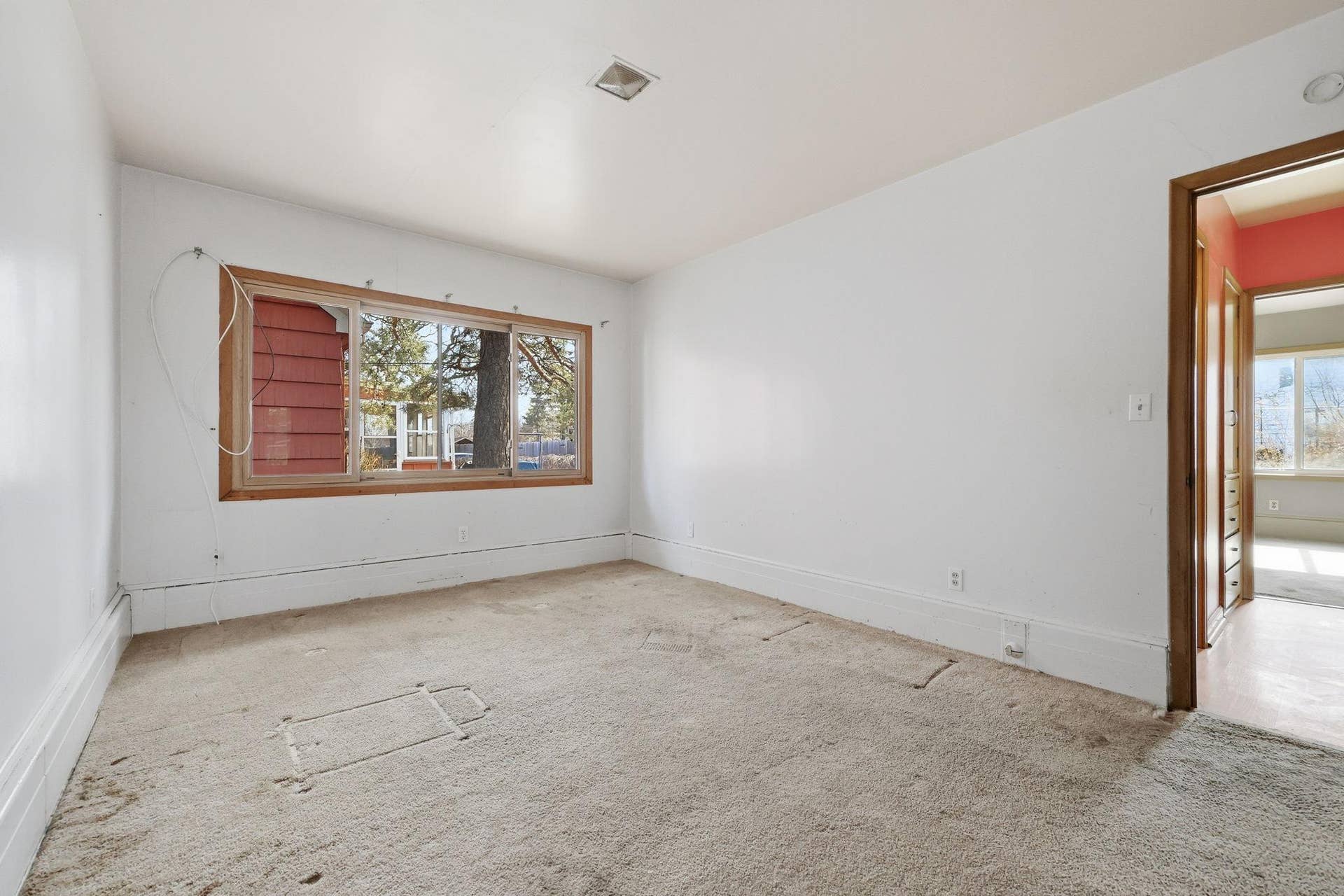 1030 Hyacinth Avenue E, 98, Saint Paul, MN 55106 13-web-or-mls-001_K84A6804.jpg