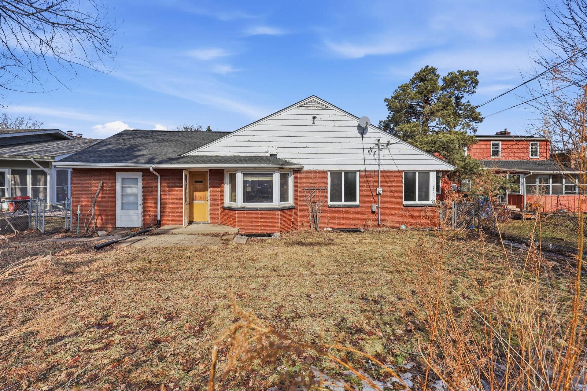 1030 Hyacinth Avenue E, 98, Saint Paul, MN 55106 44-web-or-mls-045_K84A6939.jpg