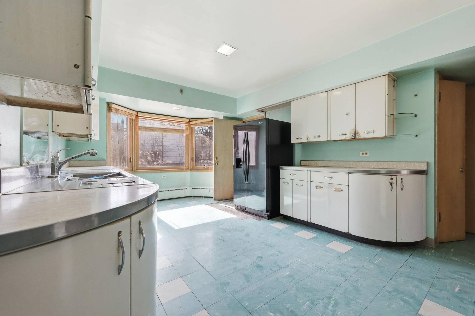 1030 Hyacinth Avenue E, 98, Saint Paul, MN 55106 21-web-or-mls-008_K84A6825.jpg