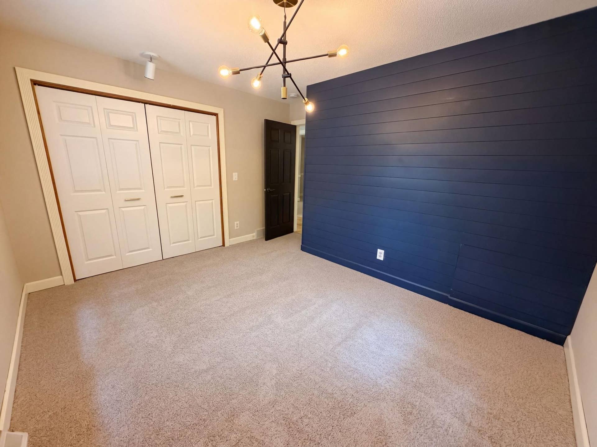 6710 Hopi Road, Chanhassen, MN 55317 listing_3.jpg