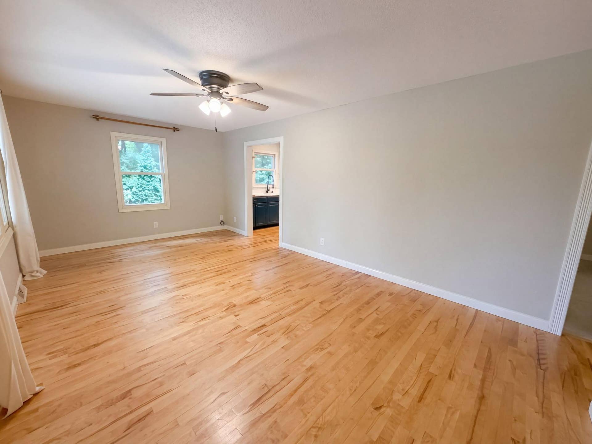 6710 Hopi Road, Chanhassen, MN 55317 listing_2.jpg