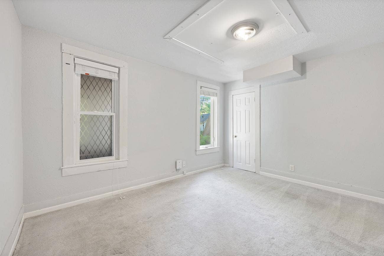 308 Stevens Street W, 104, Saint Paul, MN 55107 6_17367.jpg