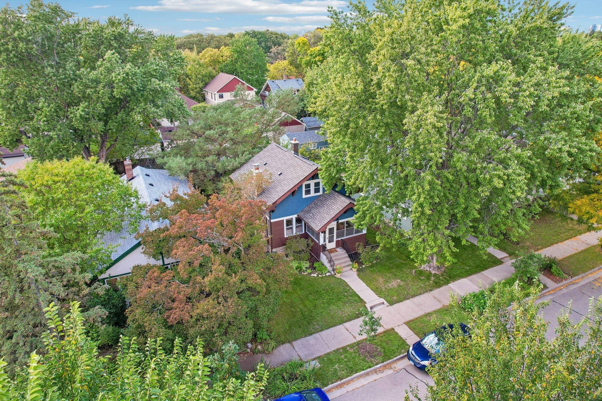2820 42nd Avenue S, 15, Minneapolis, MN 55406 26-web-or-mls-42nd Ave-S0610-044.jpg