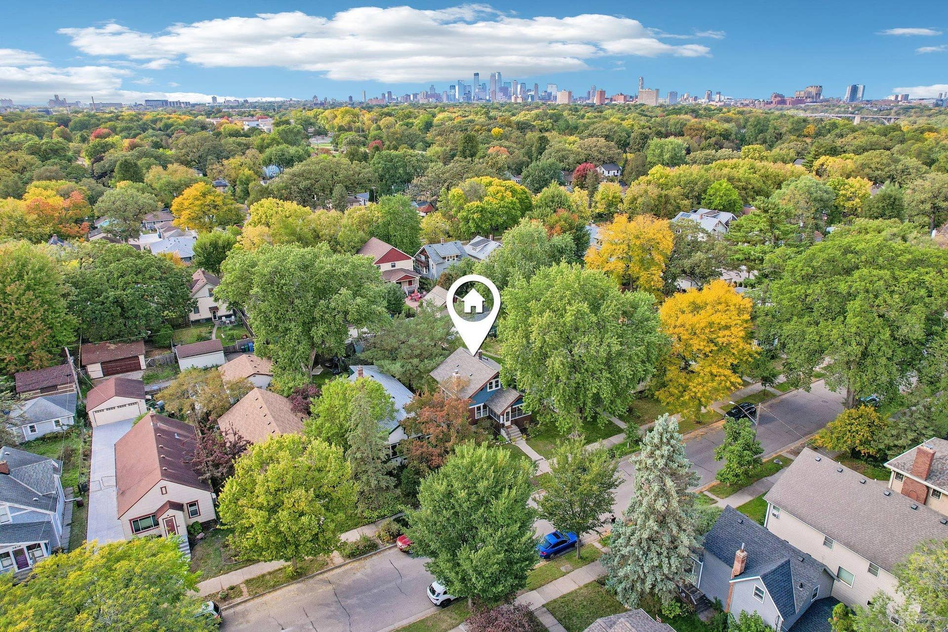 2820 42nd Avenue S, 15, Minneapolis, MN 55406 27-web-or-mls-42nd Ave-S0610-046.jpg