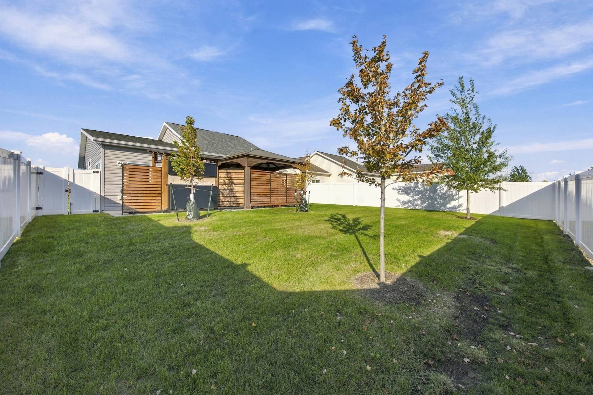 413 38th Avenue E, West Fargo, ND 58078 Backyard