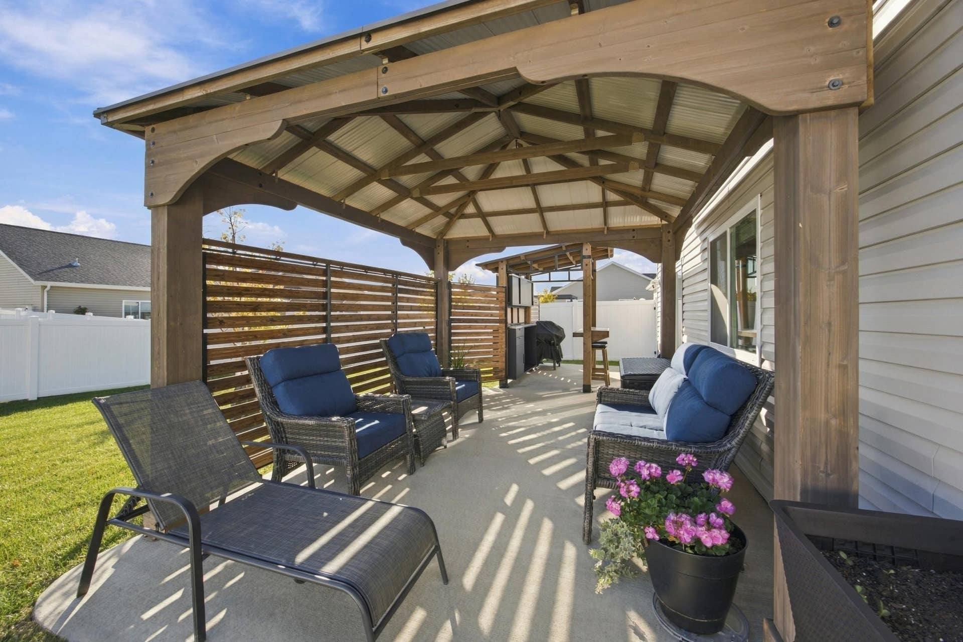 413 38th Avenue E, West Fargo, ND 58078 Patio