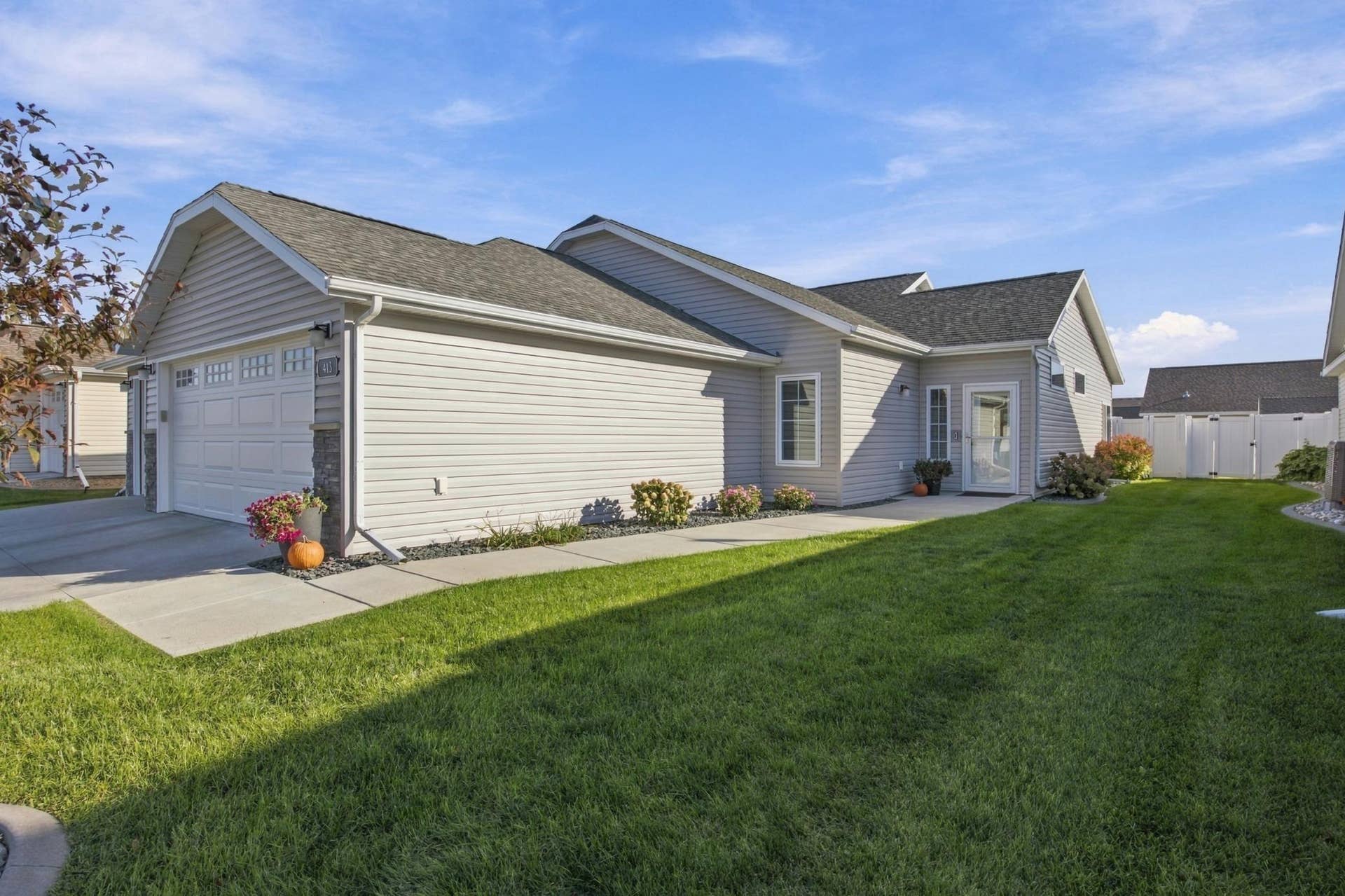 413 38th Avenue E, West Fargo, ND 58078 Exterior