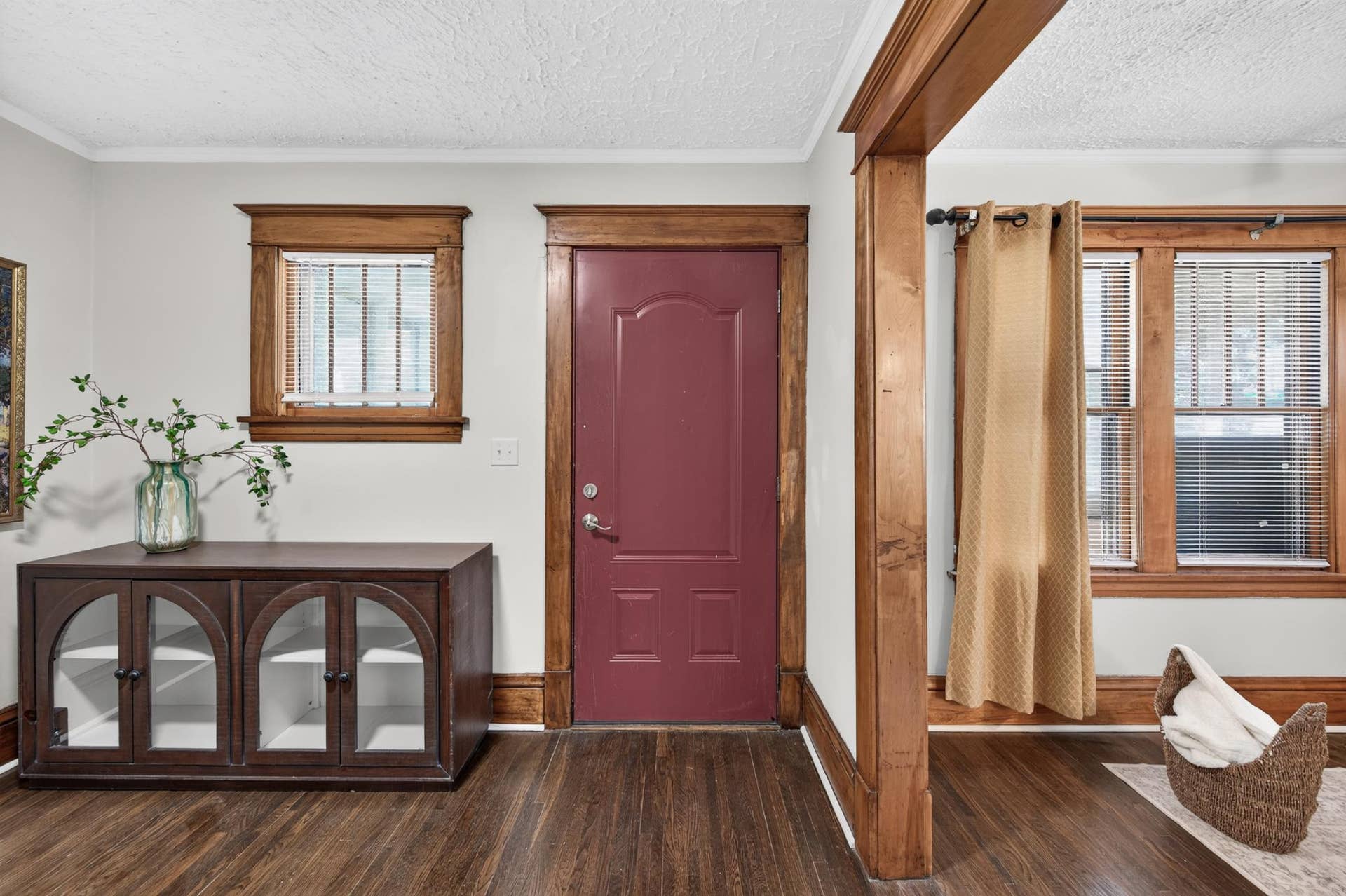 979 Saint Anthony Avenue, 101, Saint Paul, MN 55104 07_979_St_Anthony7.jpg