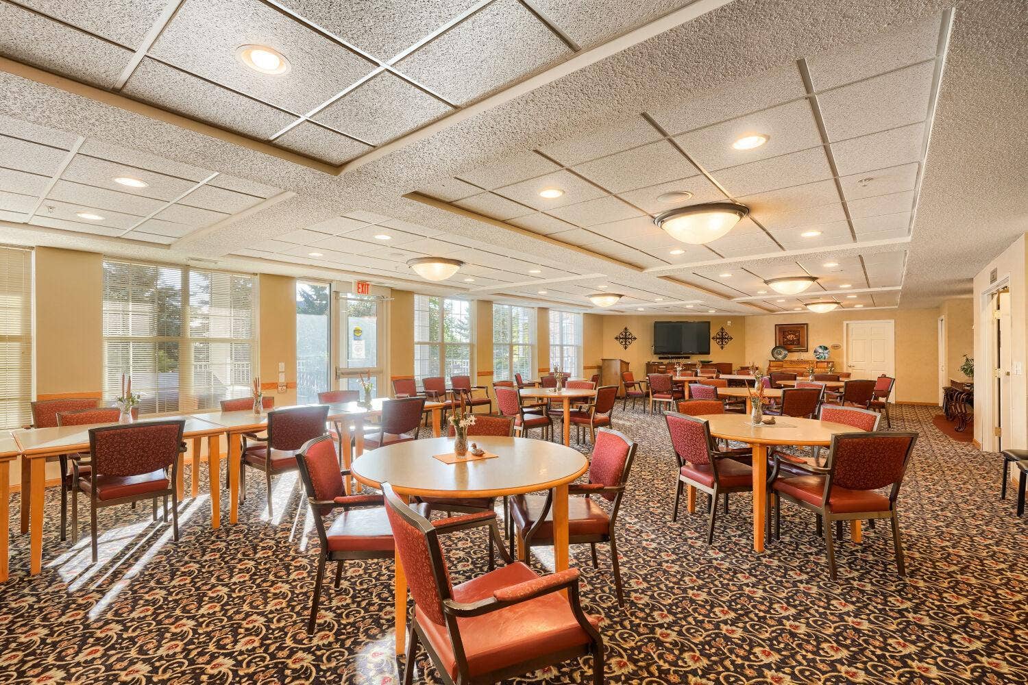 15001 Burnhaven Drive, #121, Burnsville, MN 55306 15001 Burnhaven Drive, #121, Burnsville, MN 55306