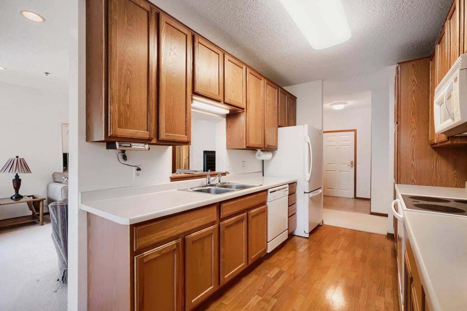 15001 Burnhaven Drive, #121, Burnsville, MN 55306 15001 Burnhaven Drive, #121, Burnsville, MN 55306