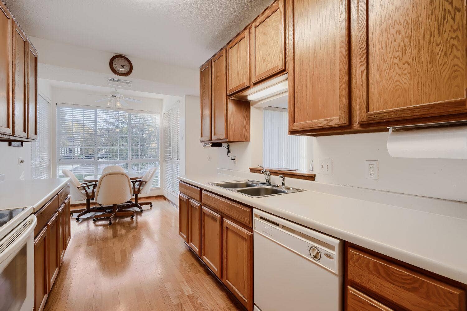 15001 Burnhaven Drive, #121, Burnsville, MN 55306 15001 Burnhaven Drive, #121, Burnsville, MN 55306