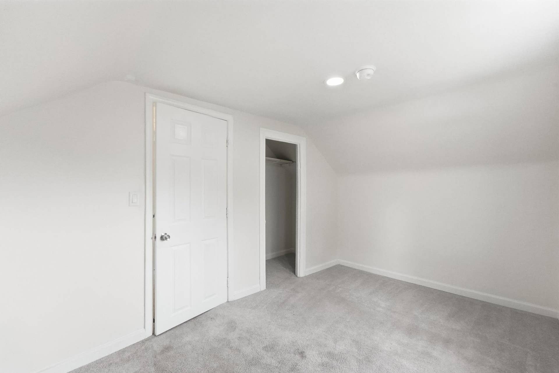 3343 Colfax Avenue N, 52, Minneapolis, MN 55412 38-web-or-mls-DSC06096.jpg