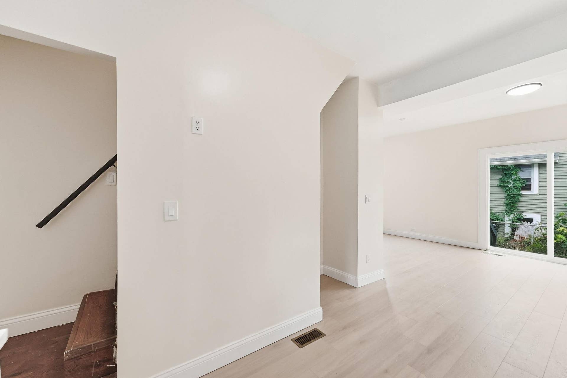 3343 Colfax Avenue N, 52, Minneapolis, MN 55412 24-web-or-mls-DSC05966.jpeg