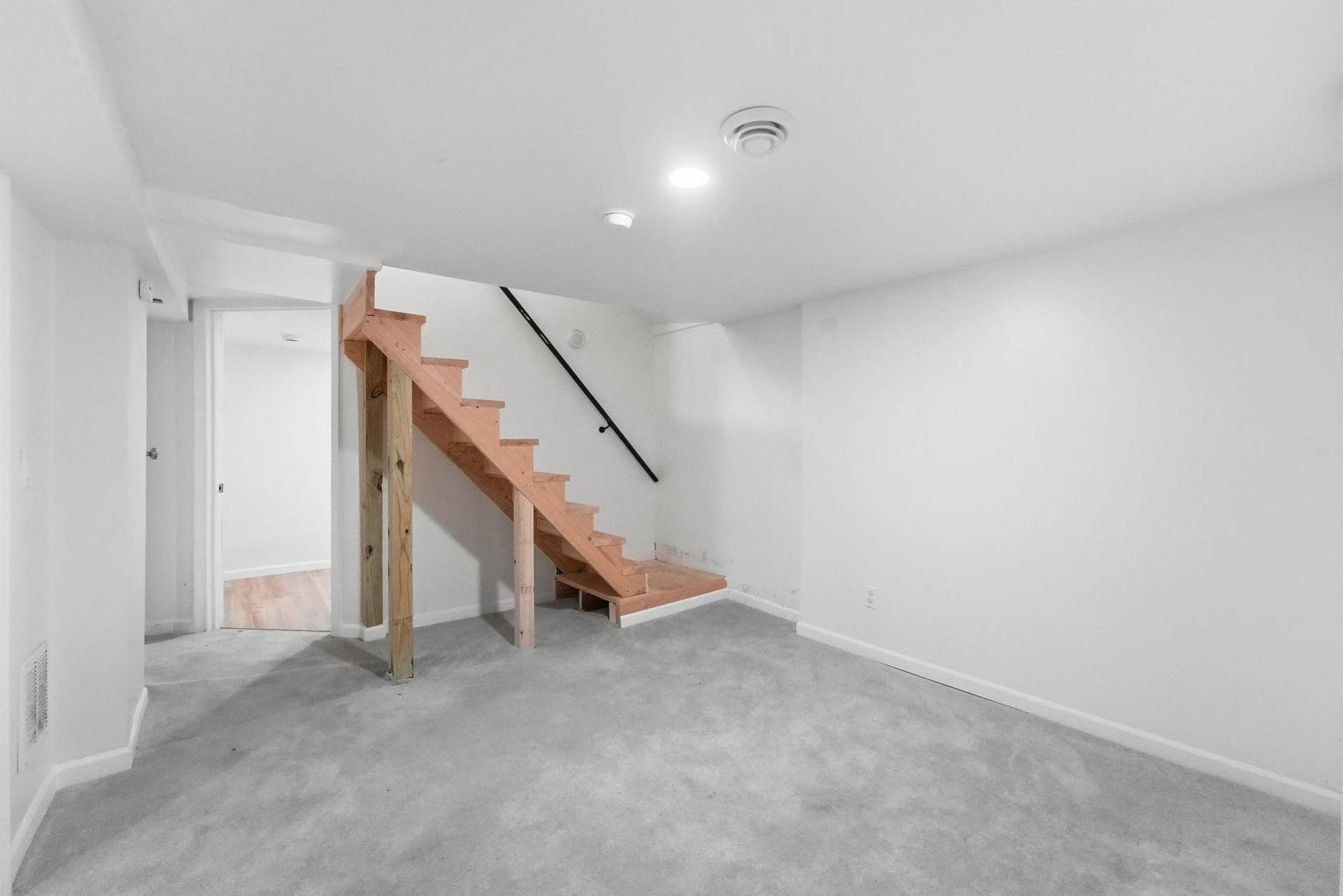 3343 Colfax Avenue N, 52, Minneapolis, MN 55412 28-web-or-mls-DSC06016.jpg