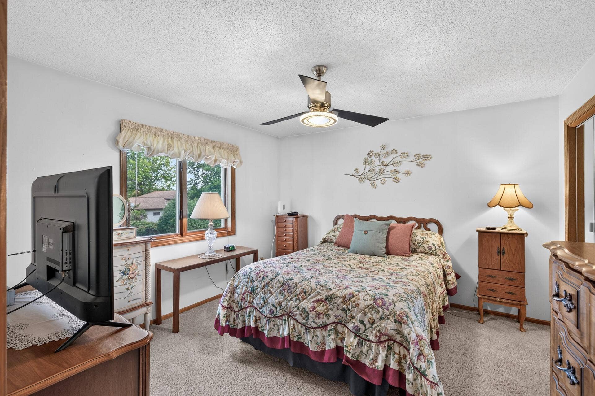1608 Tierney Drive, Hastings, MN 55033 1 of 3 upstairs bedrooms