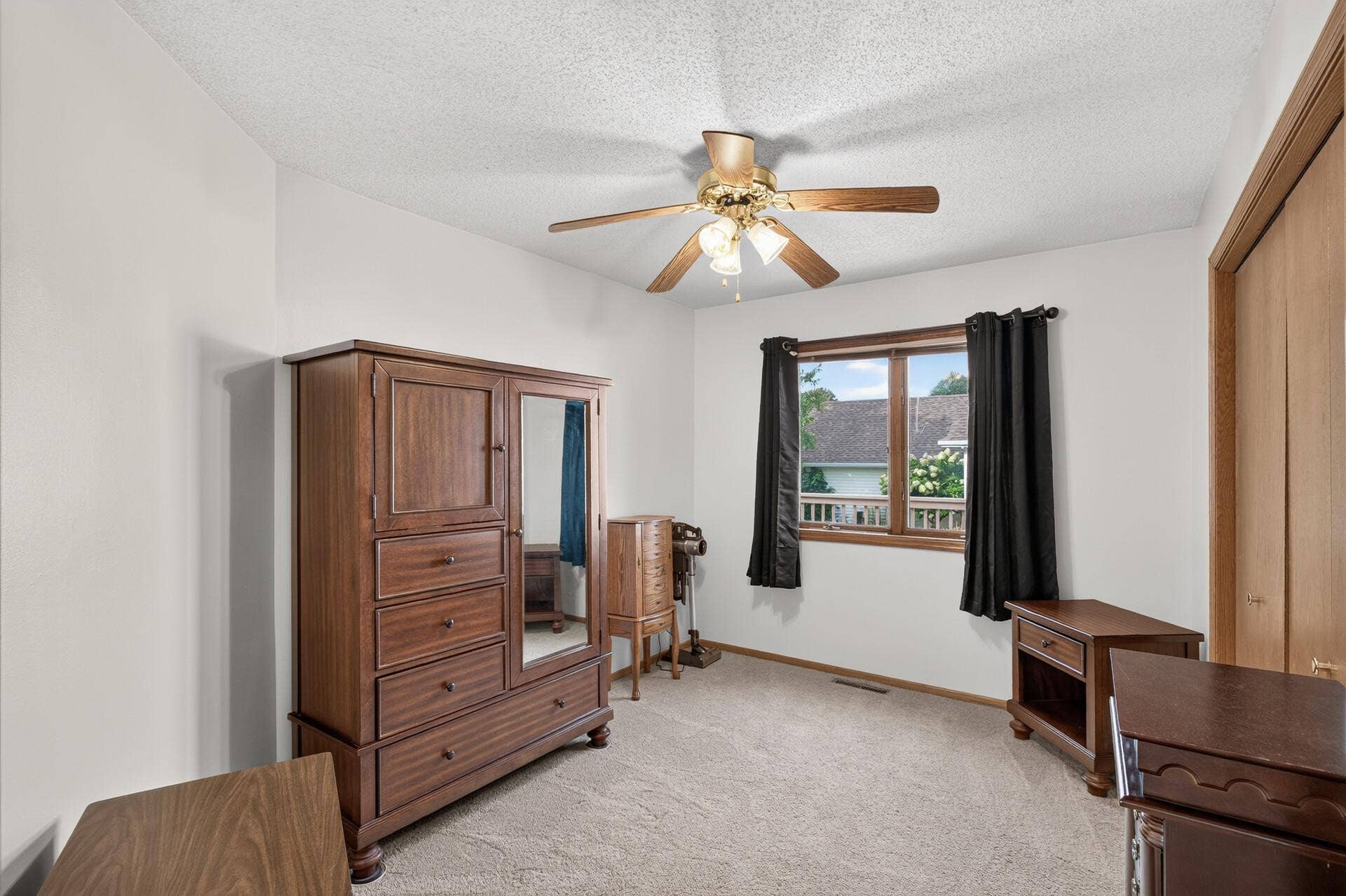 1608 Tierney Drive, Hastings, MN 55033 2nd bedroom