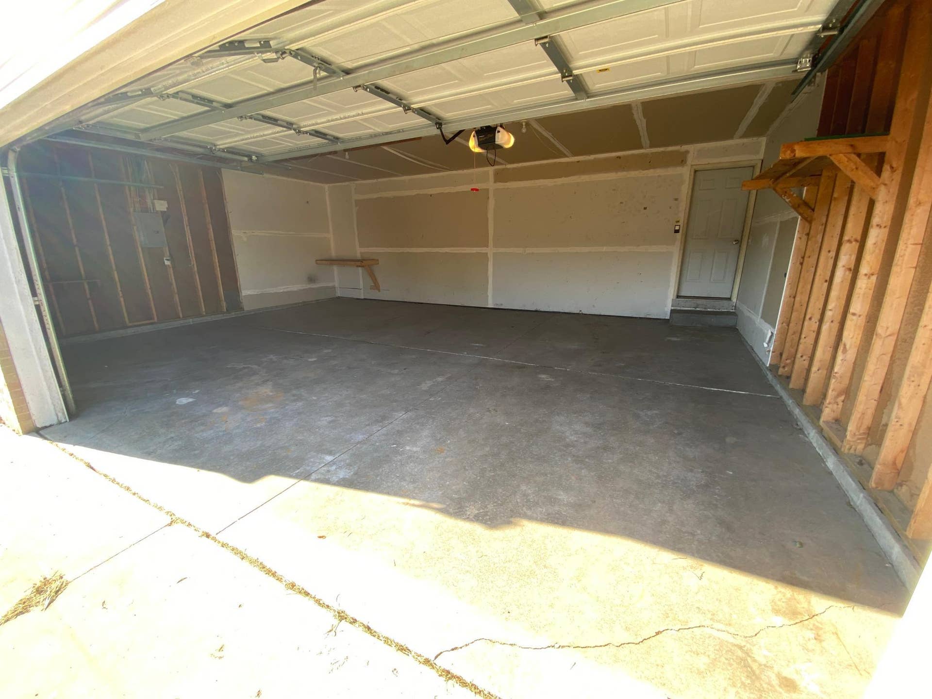 609 Dogwood Street NE, Lonsdale, MN 55046 3 Car Garage With Full Cement Driveway