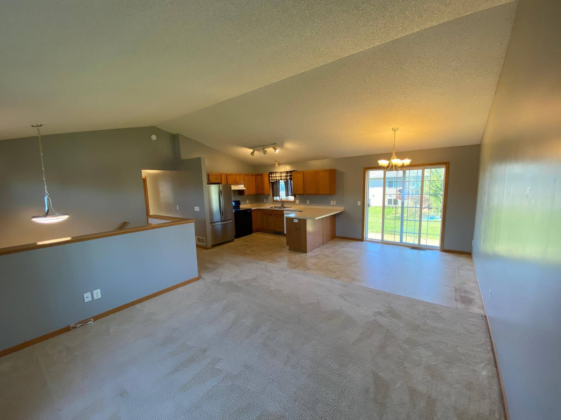 609 Dogwood Street NE, Lonsdale, MN 55046 Open Floor Plan With Vaulted Ceilings