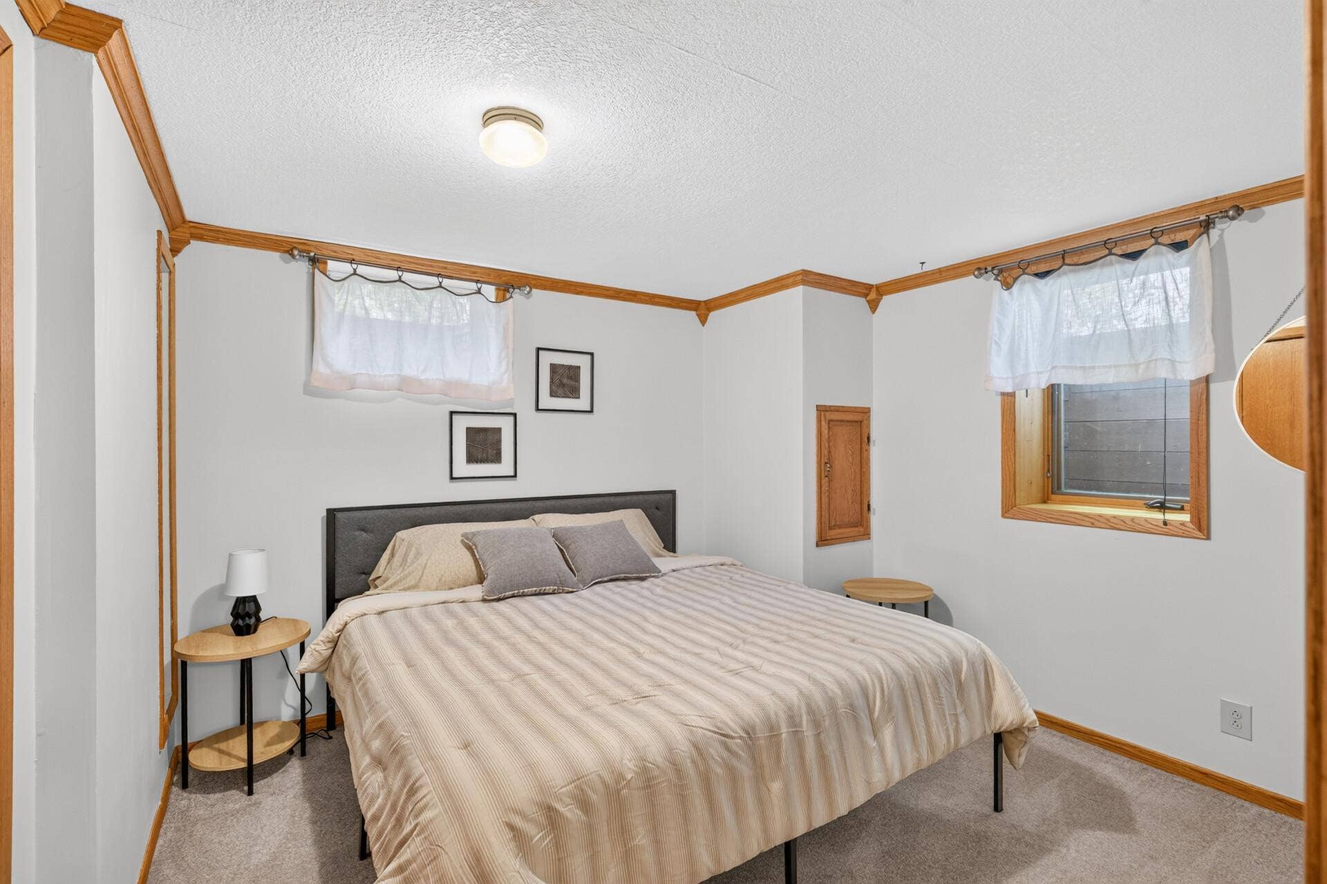 1938 Edgerton Street, Maplewood, MN 55117 1938 Edgerton Street, Maplewood, MN 55117