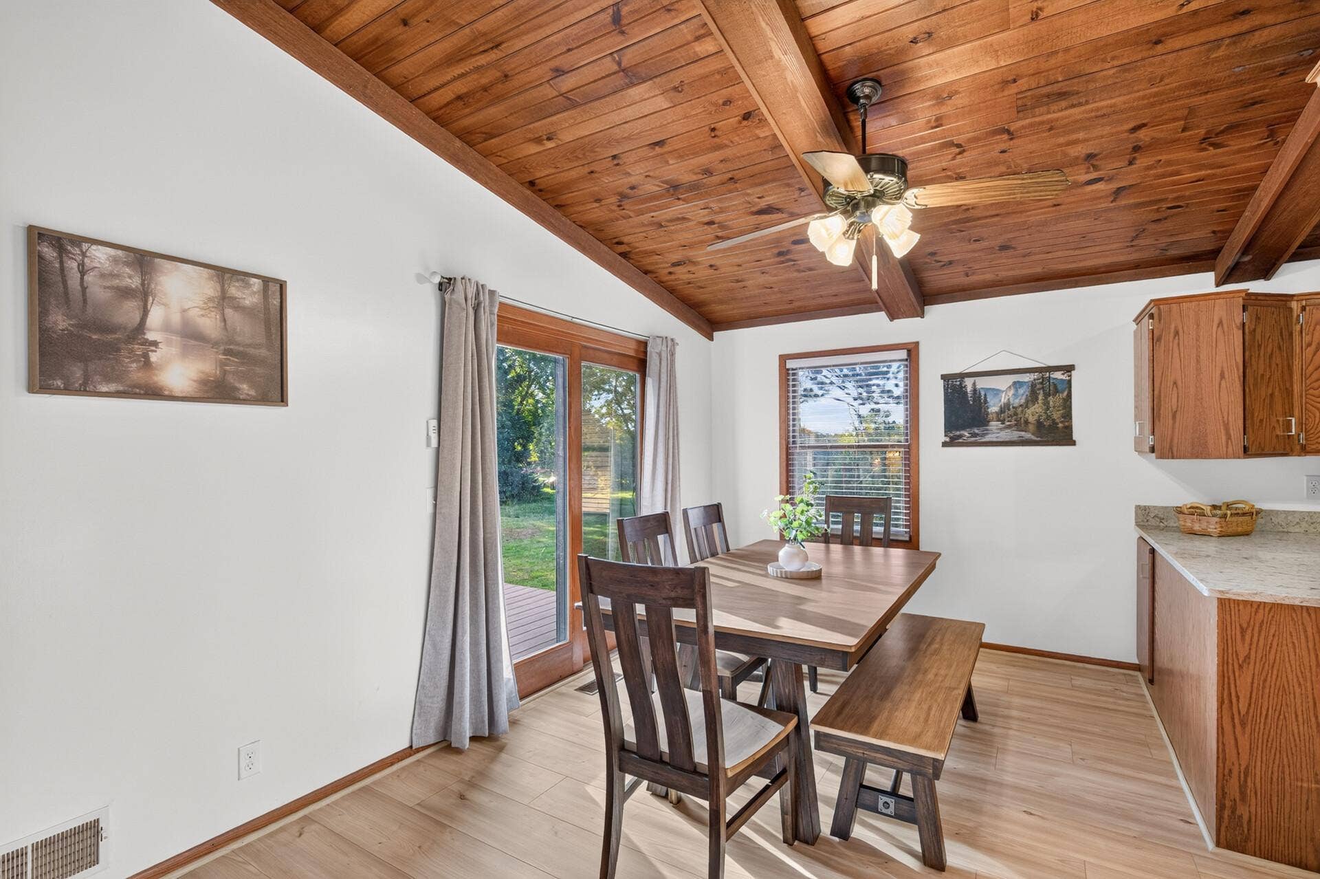 1938 Edgerton Street, Maplewood, MN 55117 1938 Edgerton Street, Maplewood, MN 55117