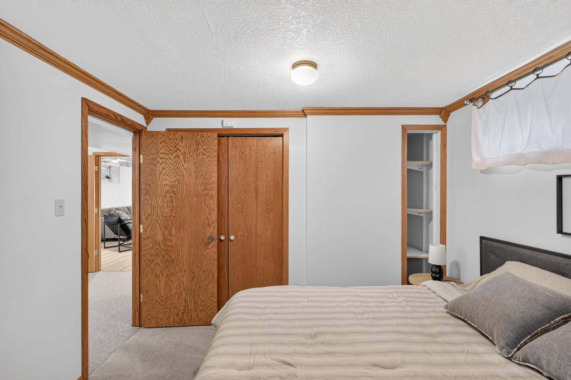 1938 Edgerton Street, Maplewood, MN 55117 1938 Edgerton Street, Maplewood, MN 55117