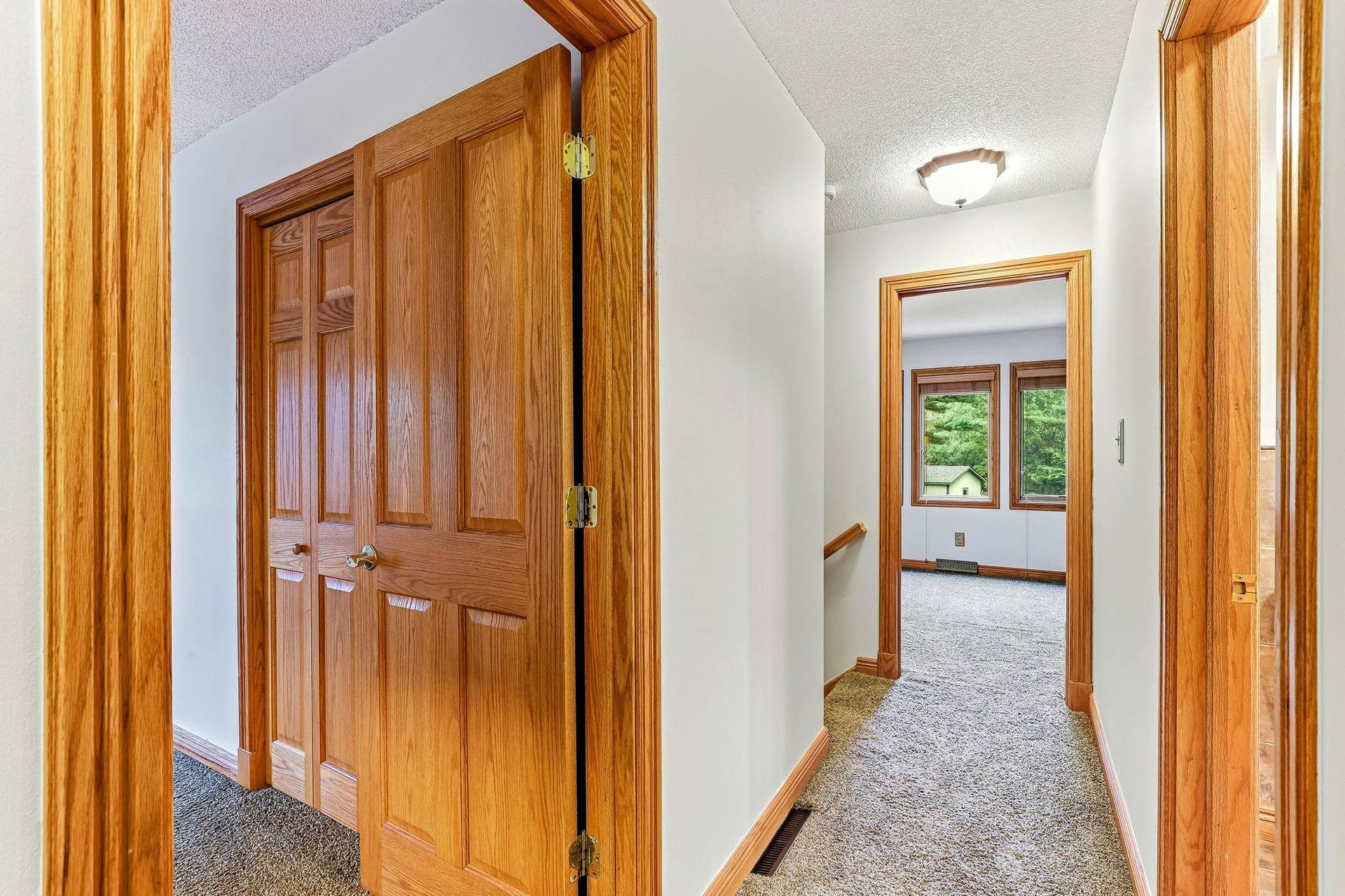1401 Omaha Avenue N, Stillwater, MN 55082 34-web-or-mls-1401-Omaha-Ave-34.jpg