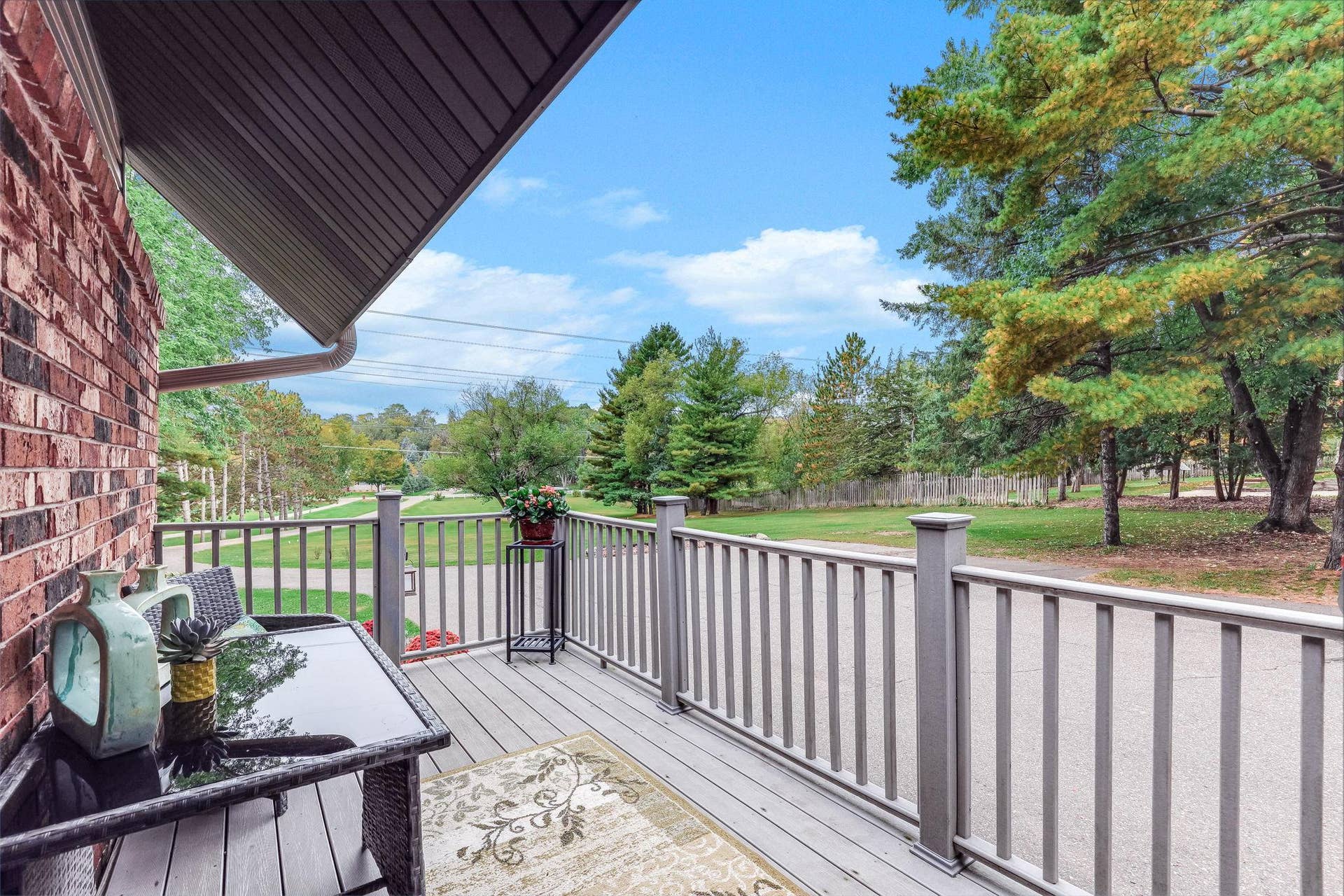 1401 Omaha Avenue N, Stillwater, MN 55082 5-web-or-mls-1401-Omaha-Ave-05.jpg
