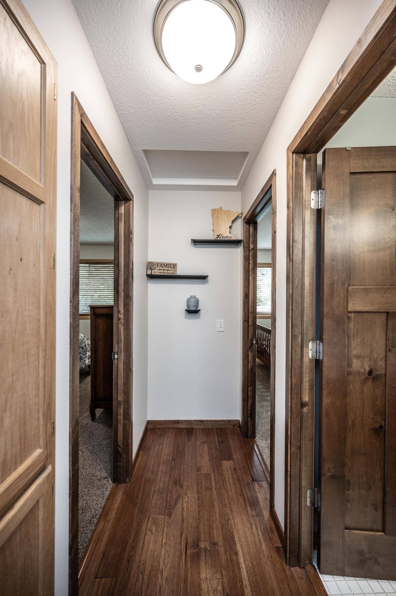 1107 Walnut Street, Farmington, MN 55024 021-017-Hallway-2795x4200.jpg