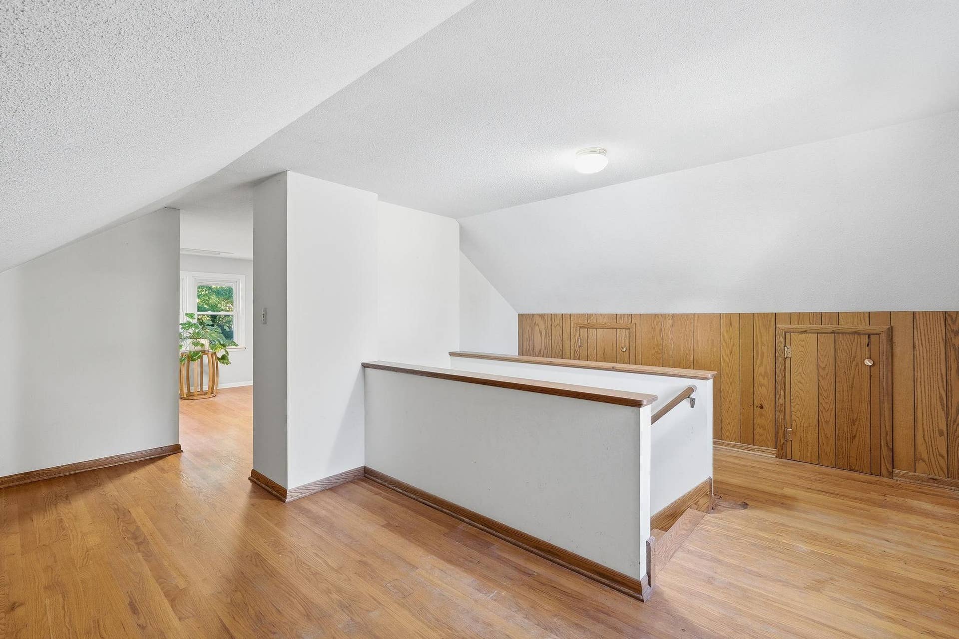 611 Central Avenue, Buffalo, MN 55313 Upstairs has plenty of knee-wall storage