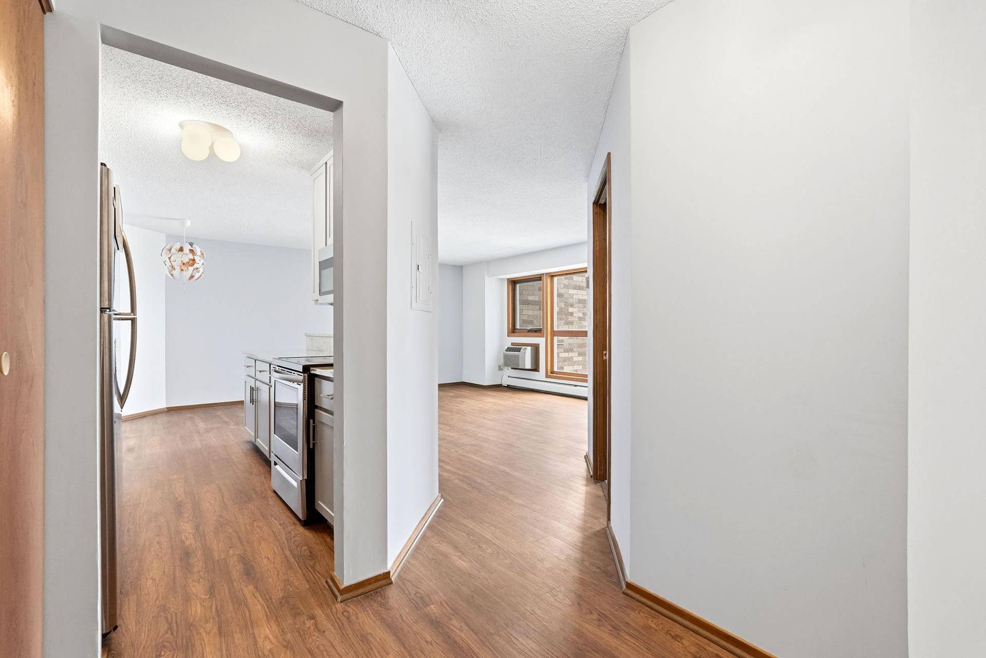 433 S 7th Street, #2113, 19, Minneapolis, MN 55415 433 S 7th Street, #2113, 19, Minneapolis, MN 55415